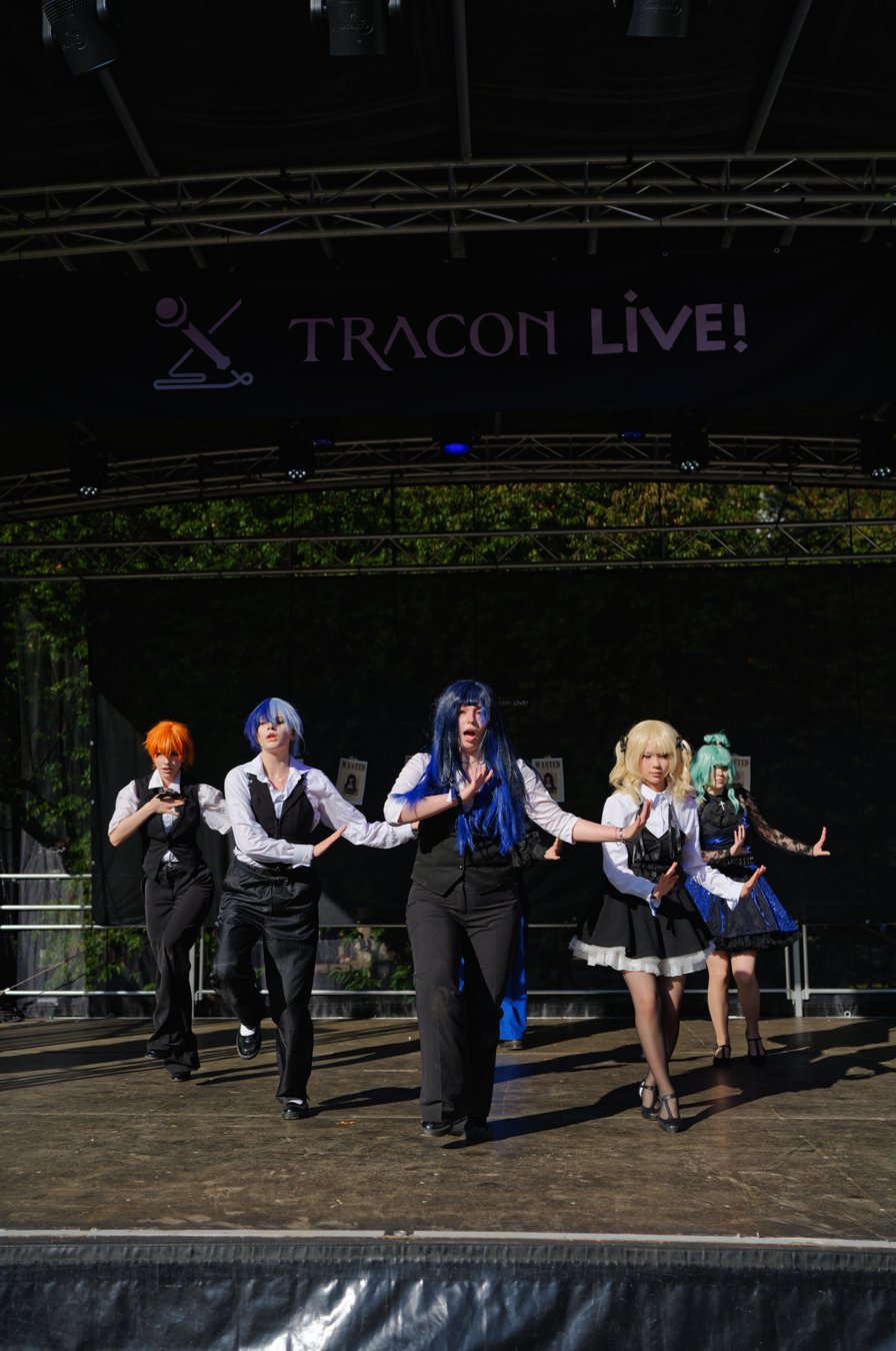TRA04547-Nightfall-Gala-ENCHANTIC-BEATS_2026_Tracon2026_emilmeemu_no_207