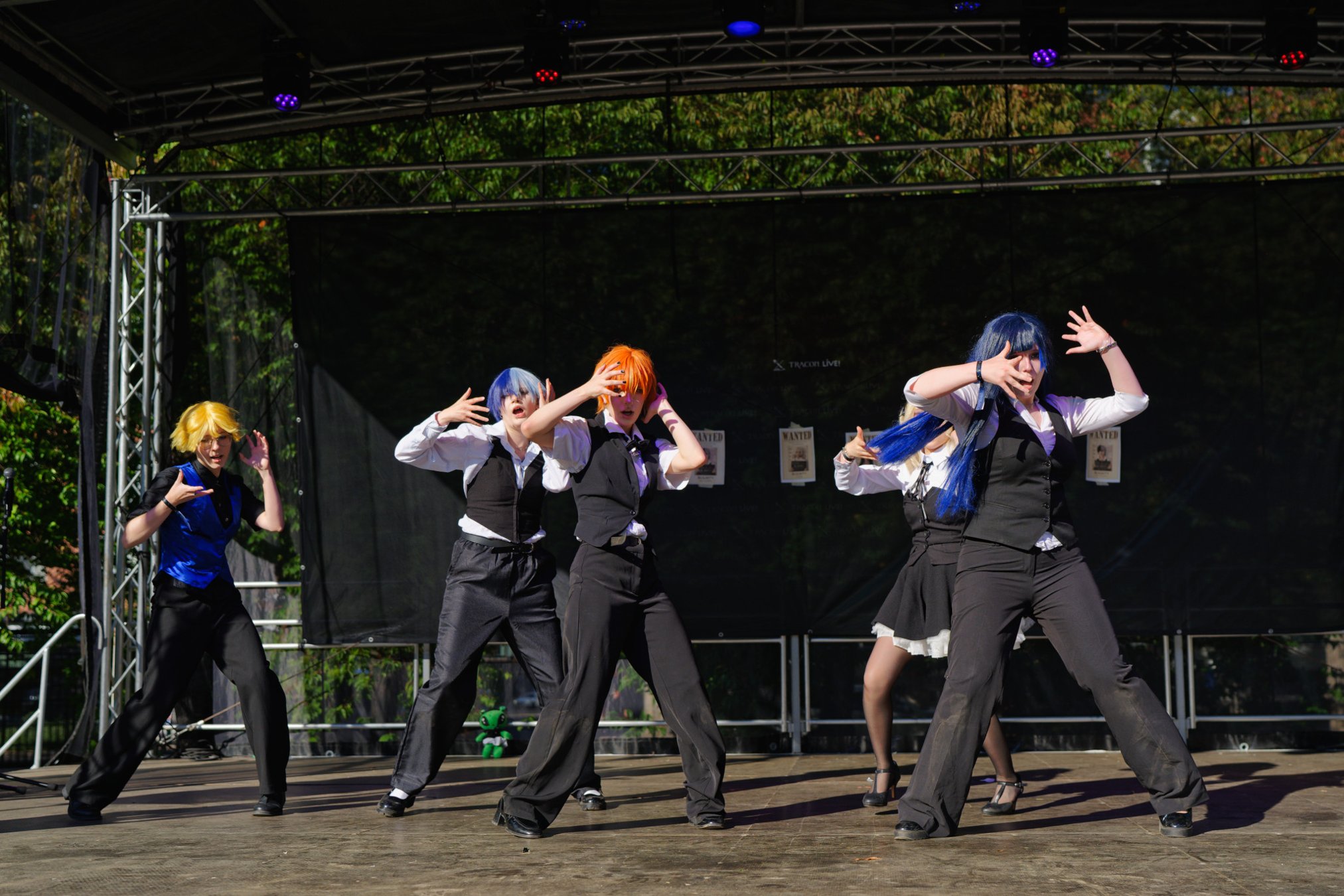 TRA04636-Nightfall-Gala-ENCHANTIC-BEATS_2026_Tracon2026_emilmeemu_no_241