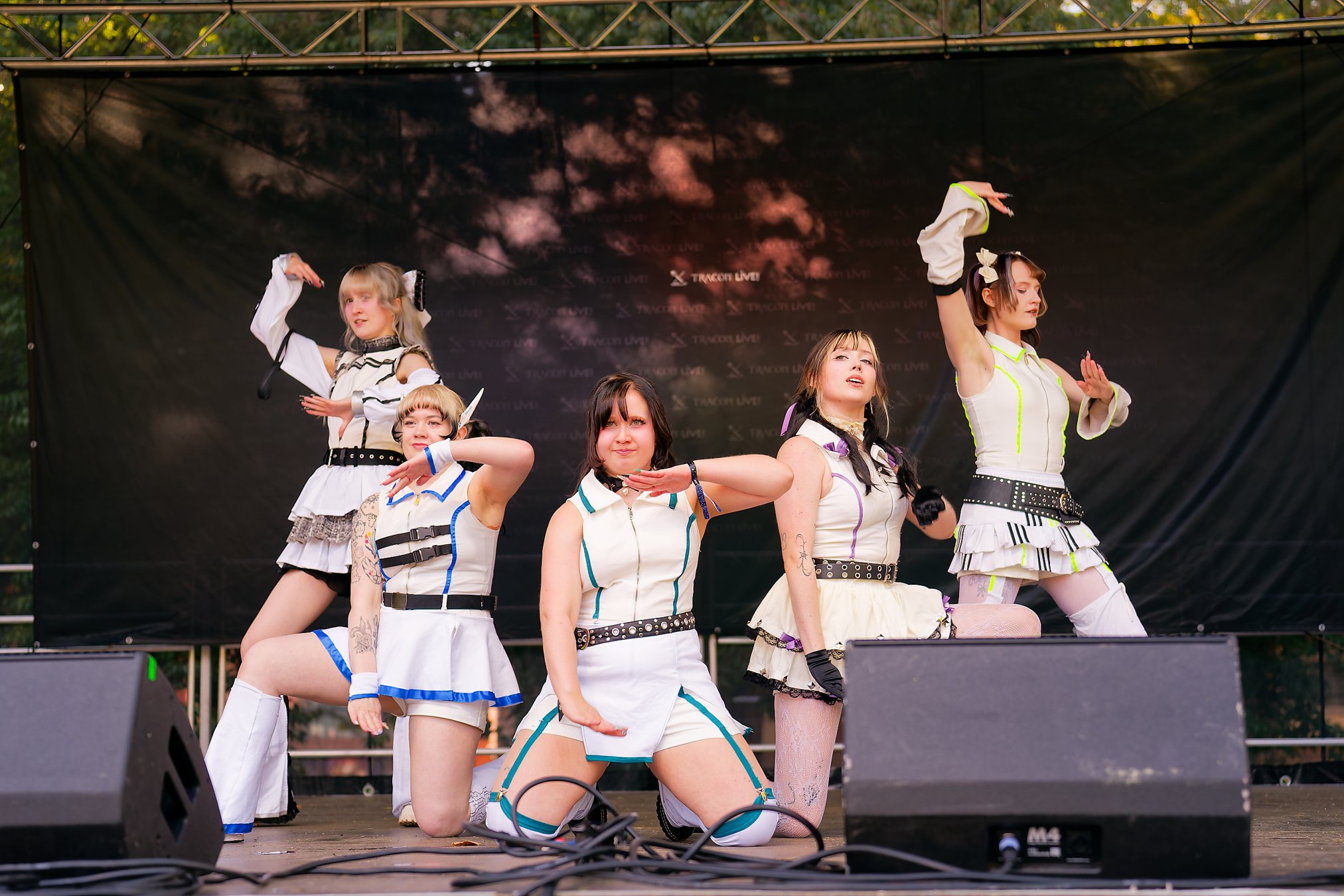 26090416071609