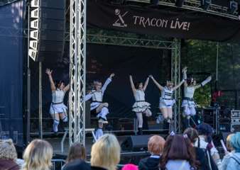 Tracon 2026 » Kuvia Ohjelmanumeroista » Paru bots from space » Wezaap