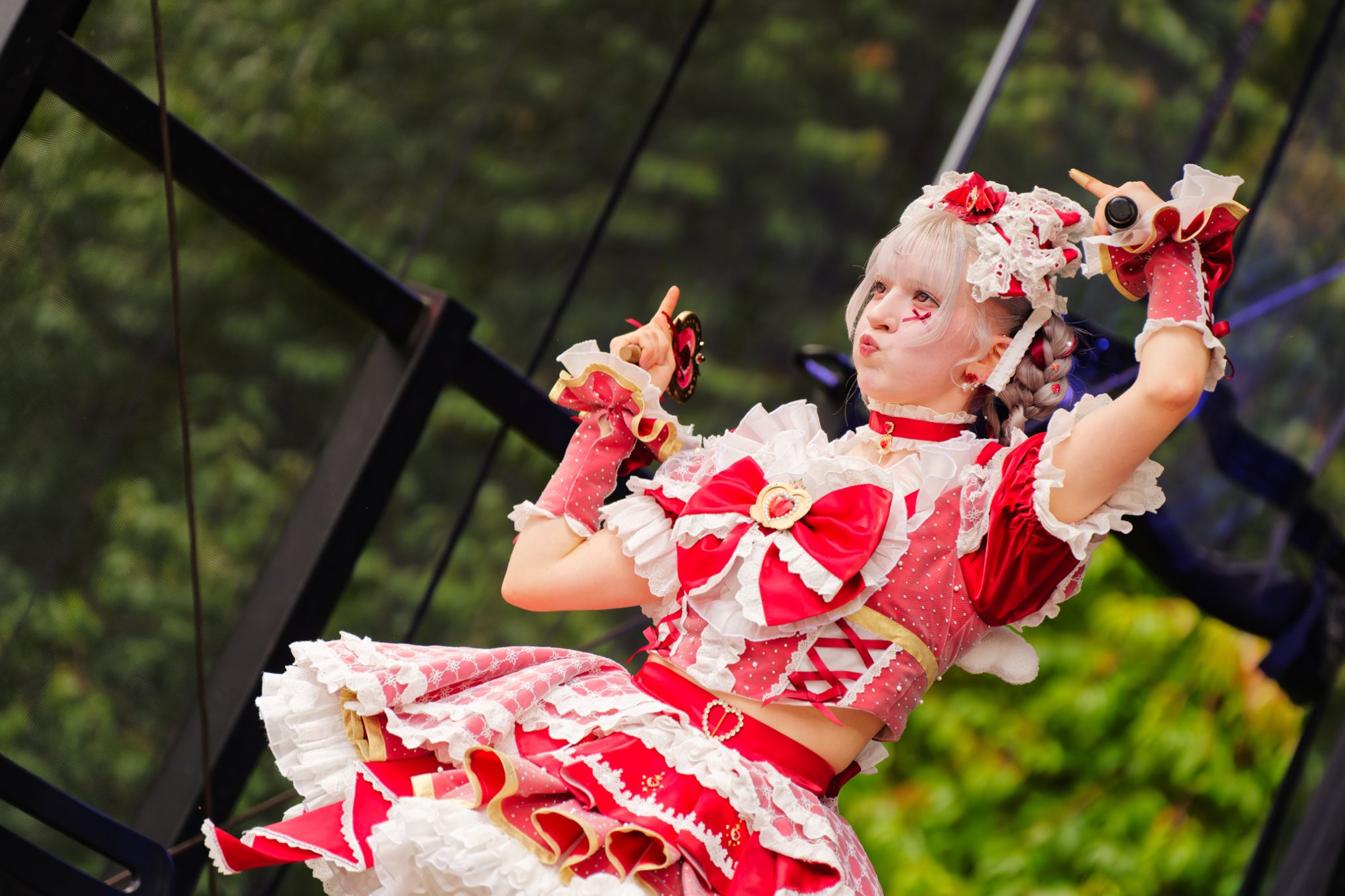 TRA06496-Prismatic_Monochrome_Tracon2026_emilmeemu_no_178