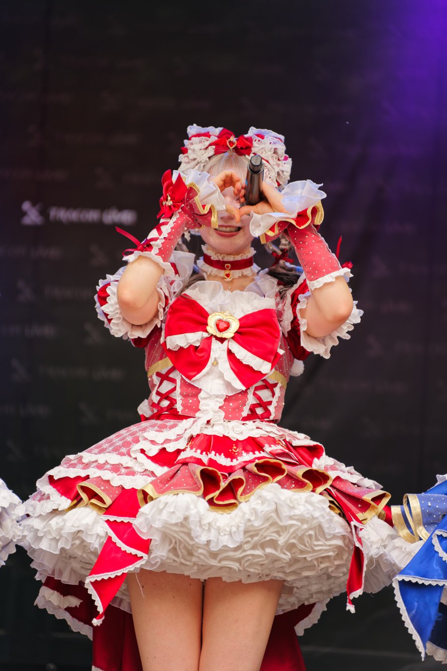 TRA06712-Prismatic_Monochrome_Tracon2026_emilmeemu_no_267
