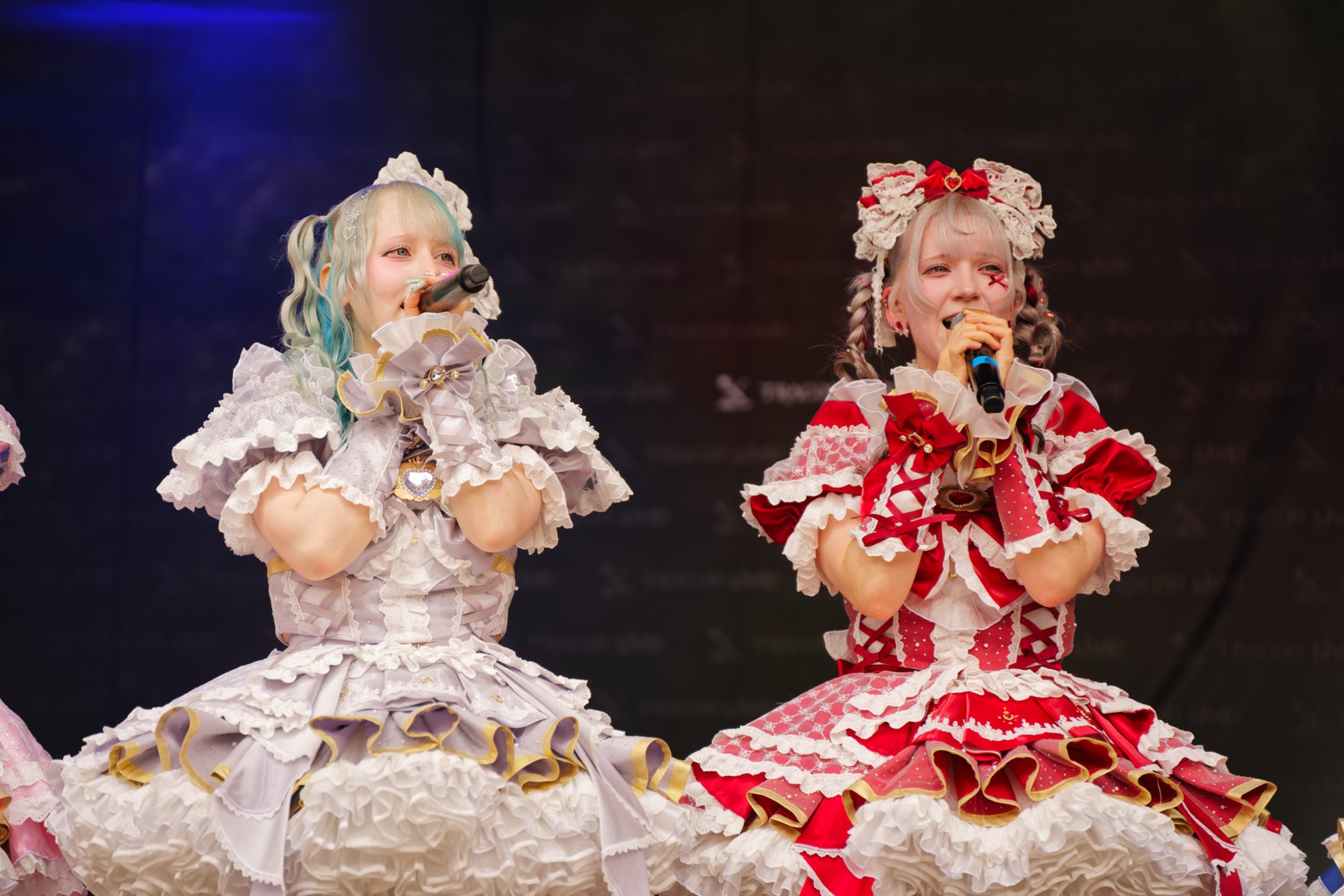 TRA06728-Prismatic_Monochrome_Tracon2026_emilmeemu_no_279
