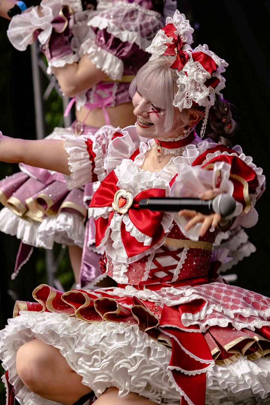 5.9_Prismatic_Monochrome-29