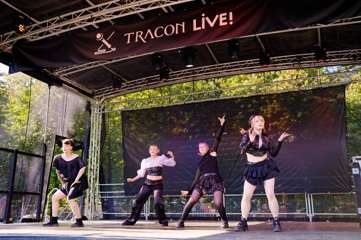 TRA00320-Medley10_Tracon2026_emilmeemu_no_560