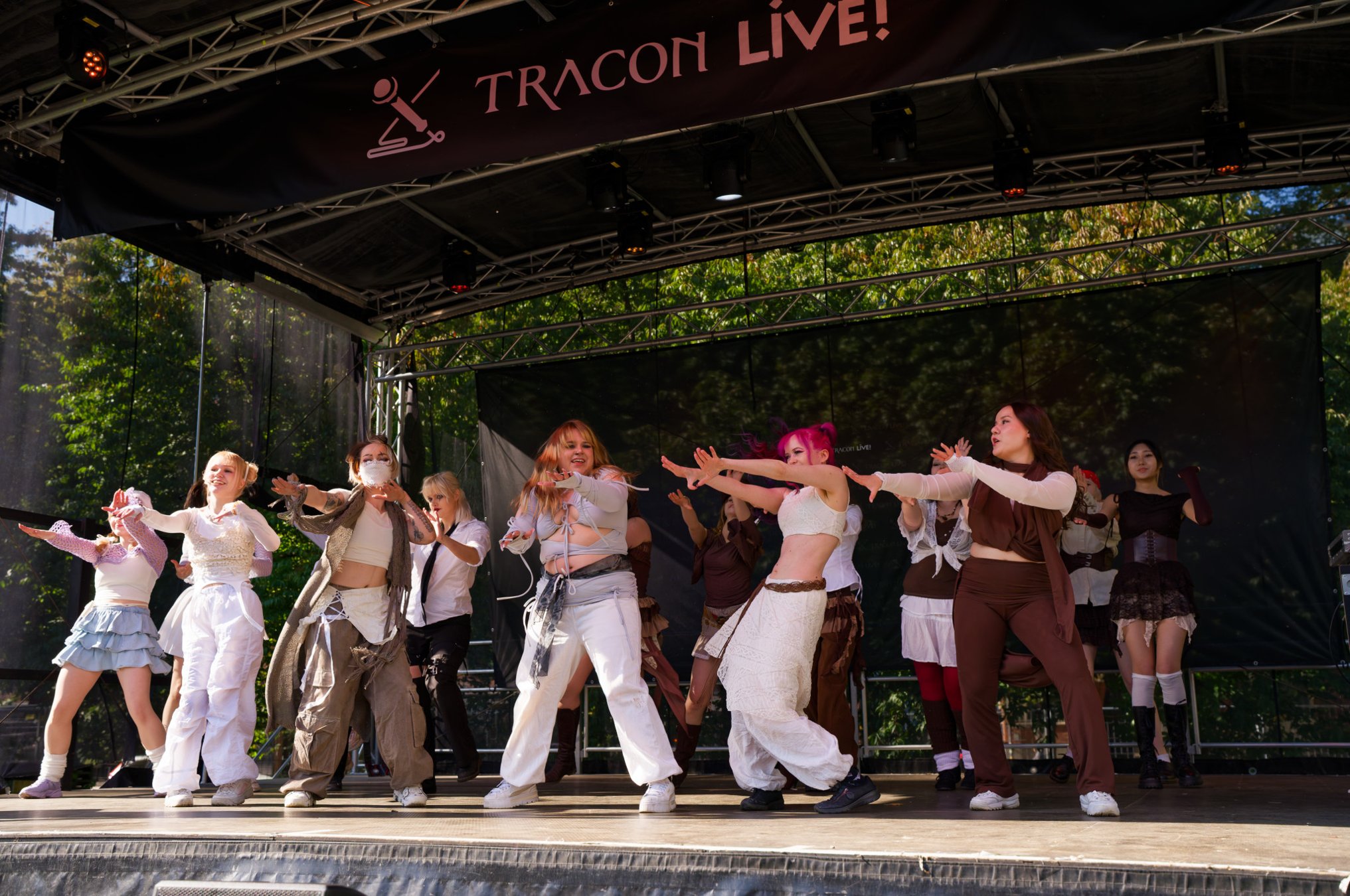 TRA08812-Medley10_Tracon2026_emilmeemu_no_30