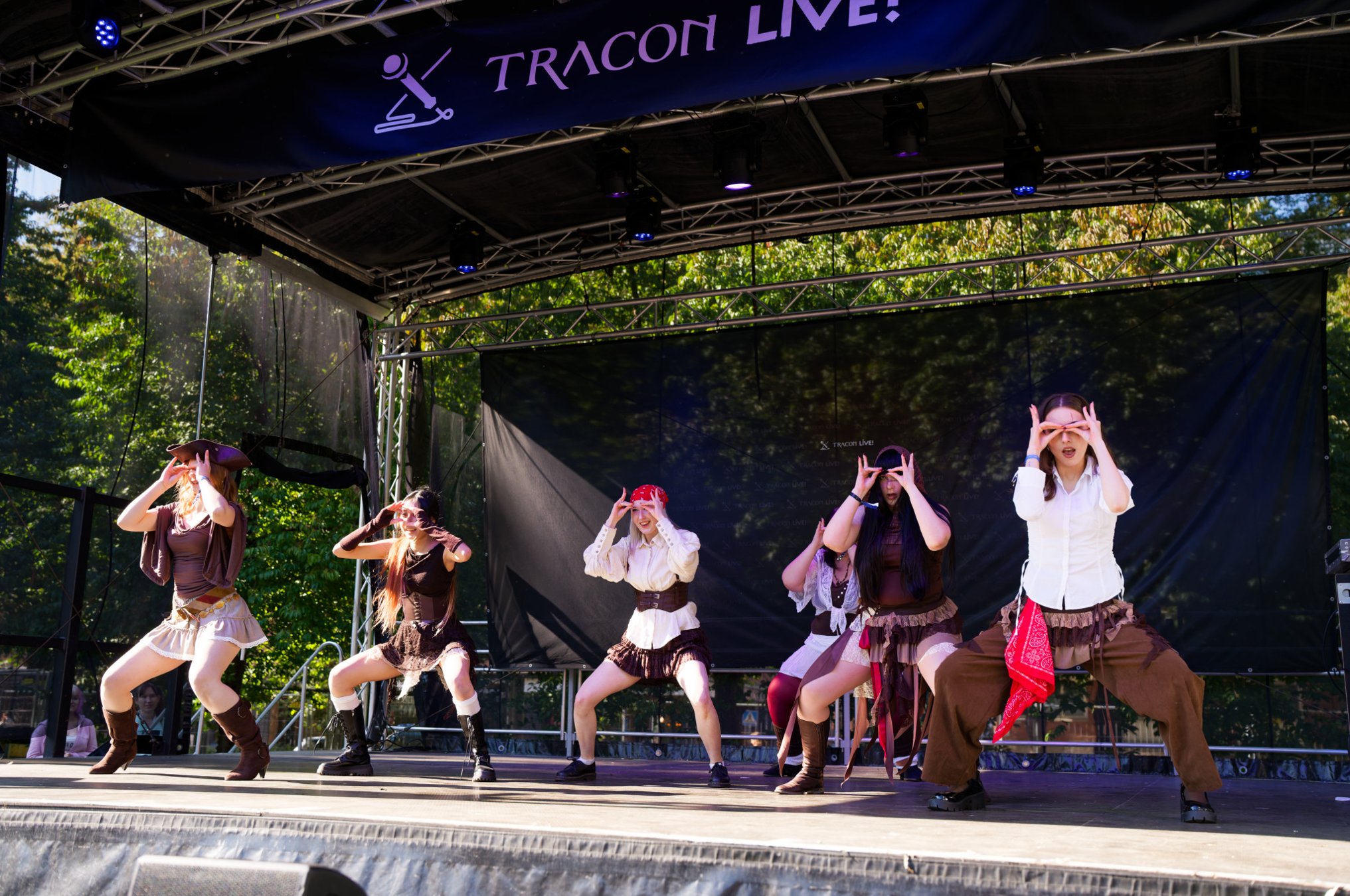 TRA08937-Medley10_Tracon2026_emilmeemu_no_71