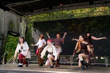 TRA09833-Medley10_Tracon2026_emilmeemu_no_370
