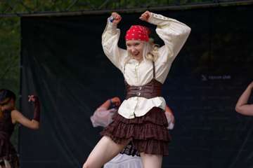 TRA09908-Medley10_Tracon2026_emilmeemu_no_400