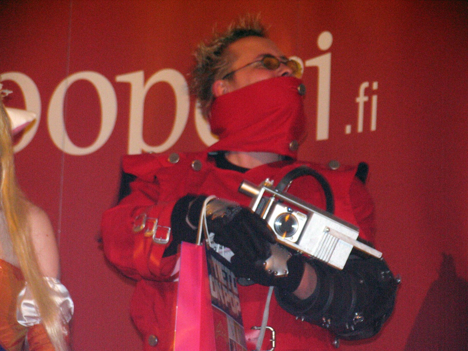 Finalistit kerääntyvät 3