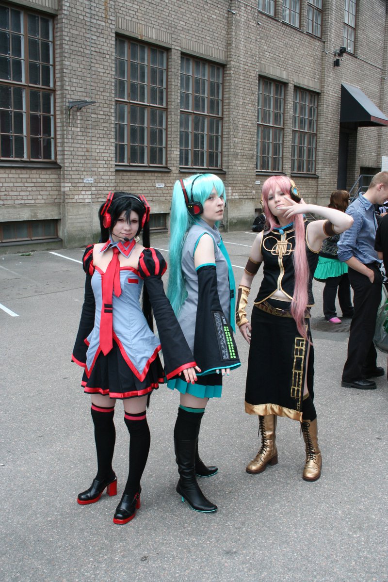 con08