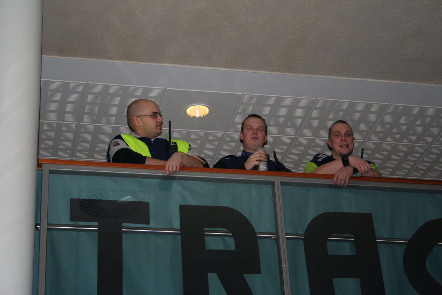 staff_02