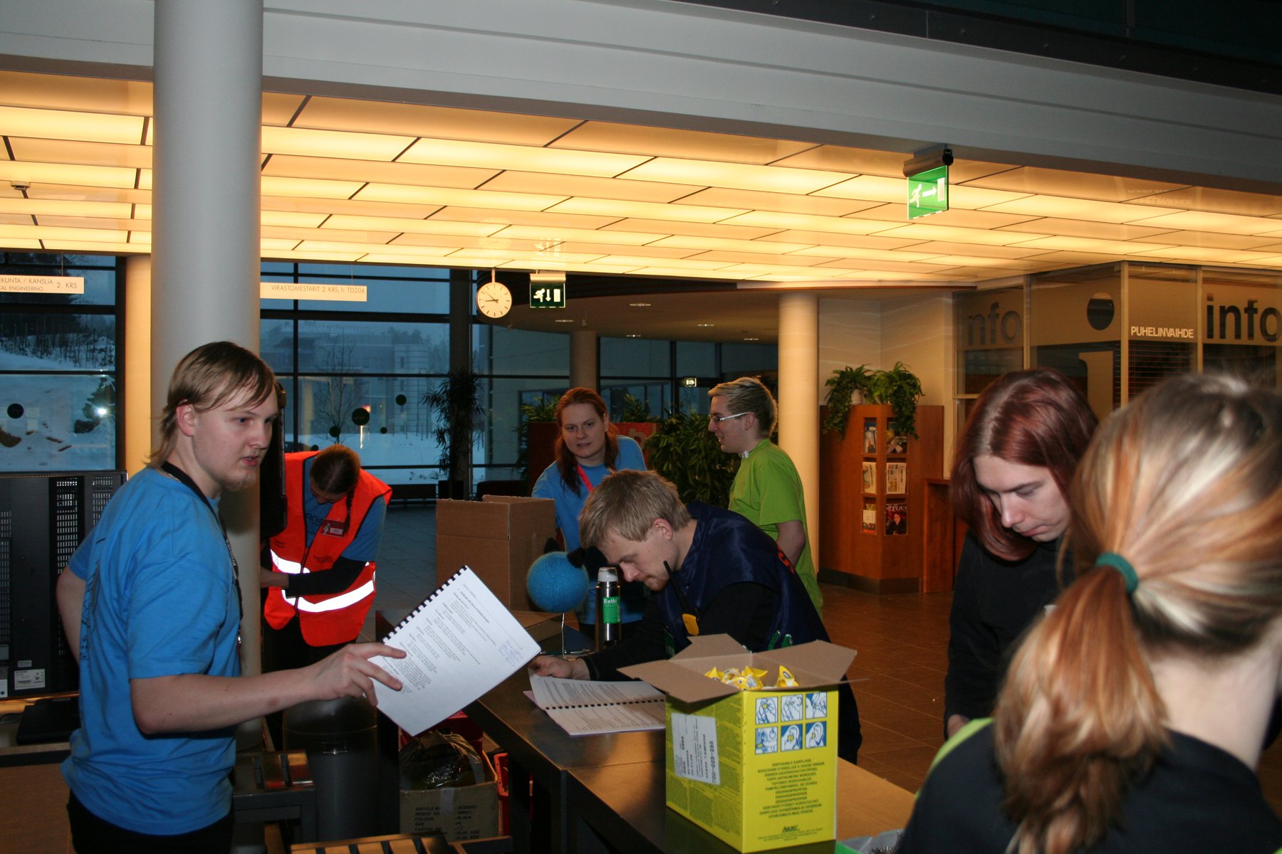 staff_04