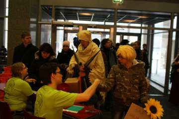 TrcnJE_6