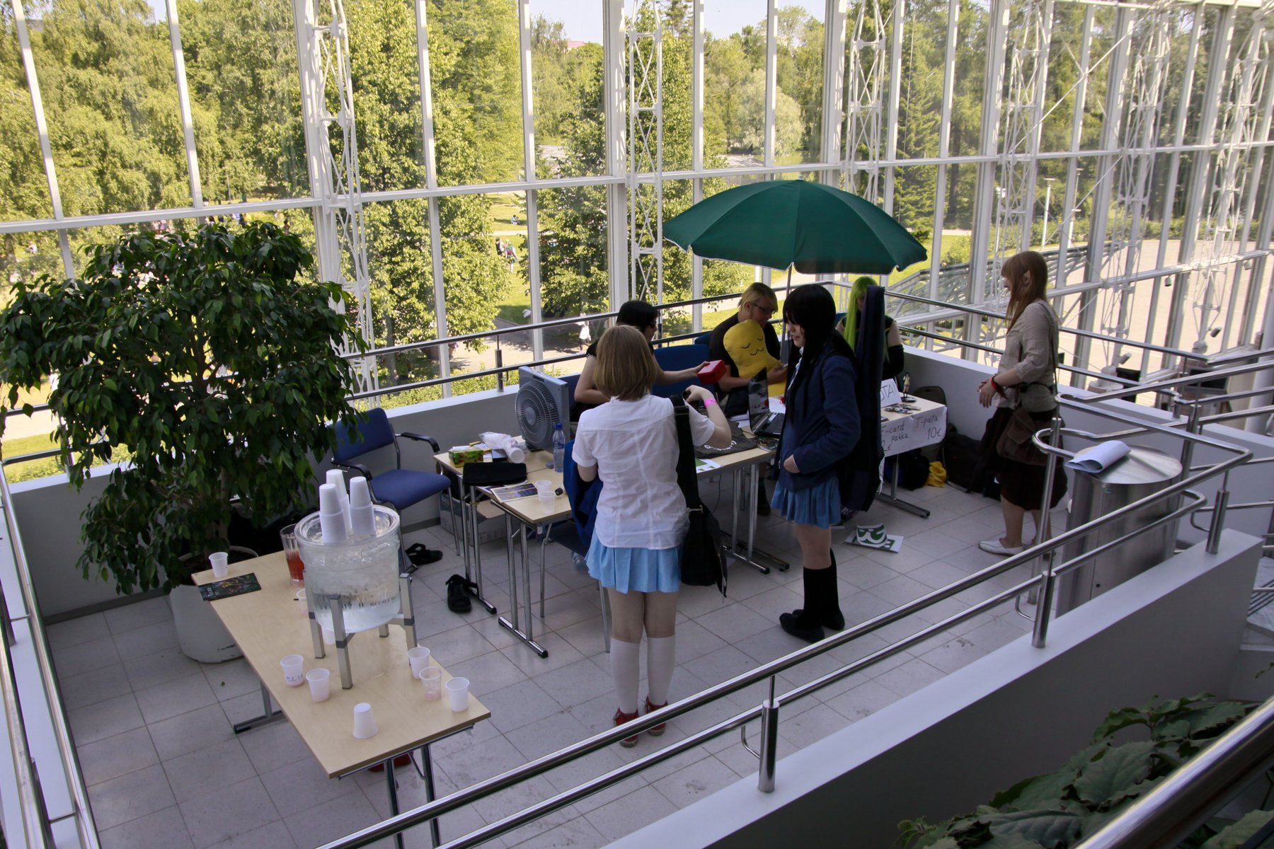 Tracon-9728