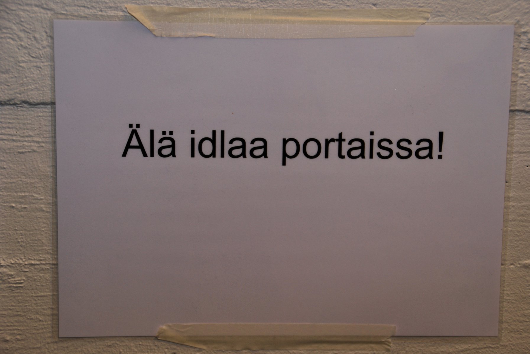 152