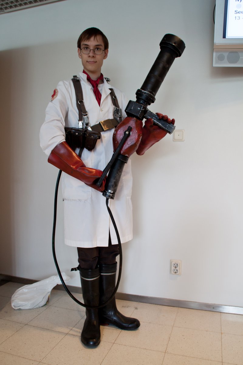 Tracon_2011-4407