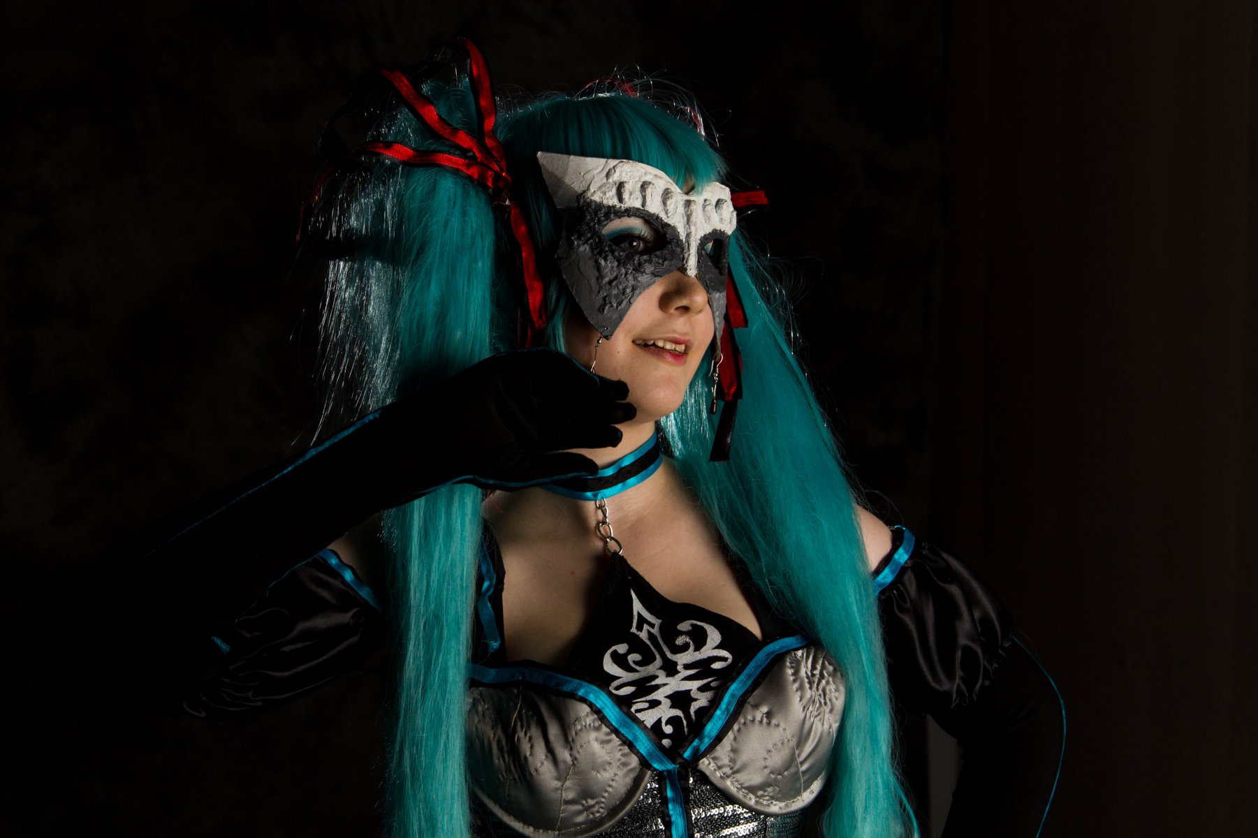 desu-lowkey-033