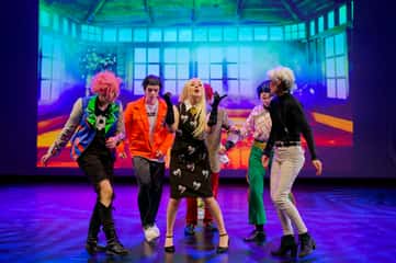 26092609572797